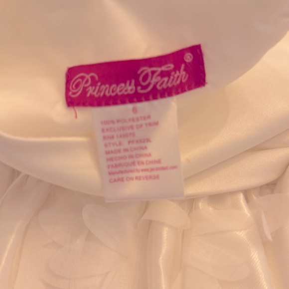 Princess Faith little girl dress size 6 - Picture 7 of 7